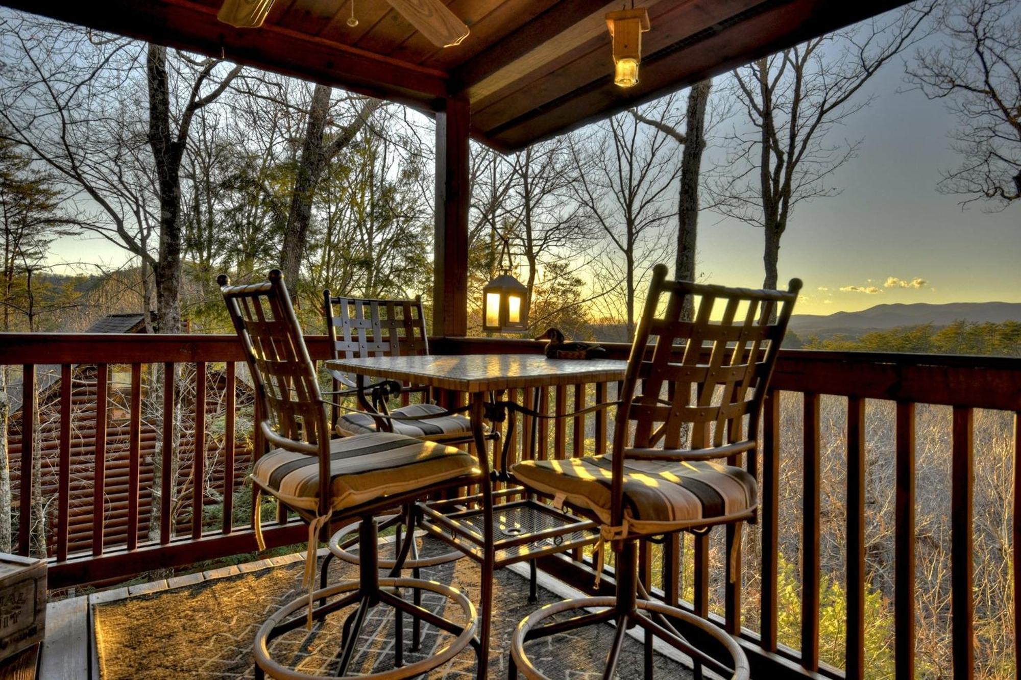 Talking Leaves Hot Tub Firepit And Comfy King Beds Villa Ellijay Exterior photo